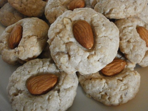 Almond-Kissed Butter Pecan Cookies