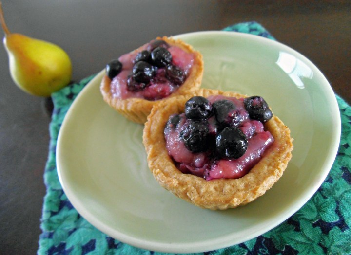 Blueberry Pear Gingerbread Tarts | Swirls and Spice
