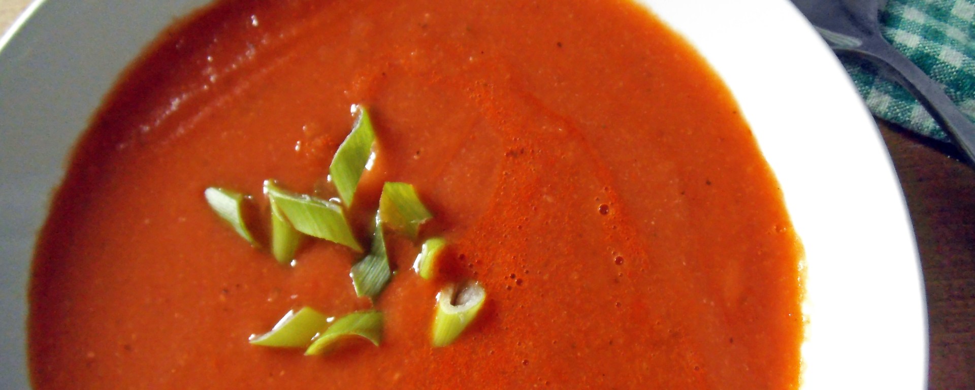 10-Minute Tomato Bean Soup