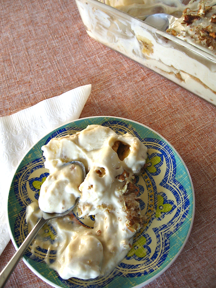 Banana Pudding Icebox Cake | Swirls and Spice