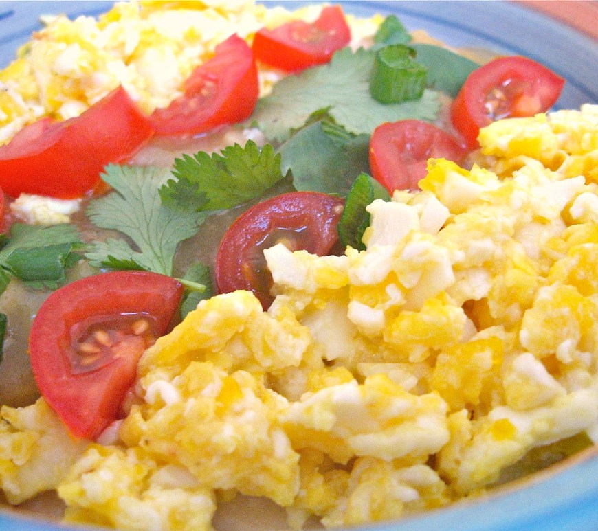 Southwest Egg and Grits Bowl | Swirls and Spice #glutenfree