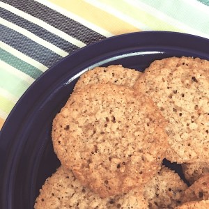 Oatmeal Lace Cookies | Swirls and Spice #glutenfree