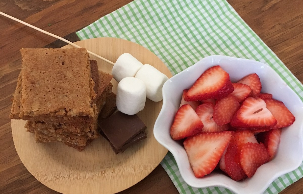 Gluten-Free Strawberry S'mores | Swirls and Spice