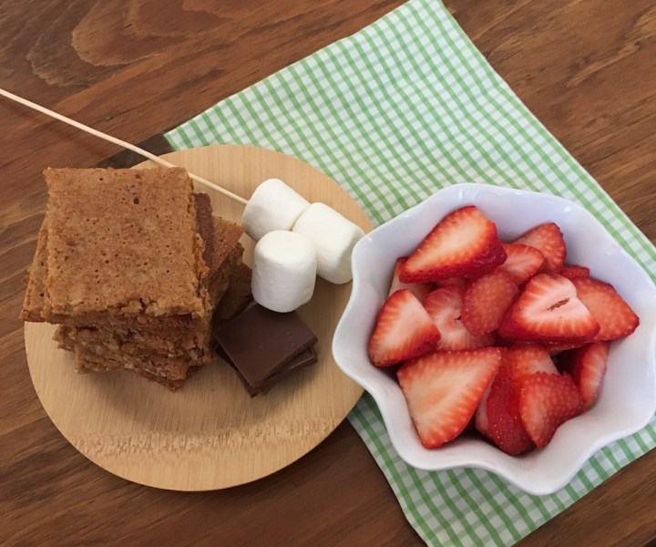 Gluten-Free Strawberry S'mores | Swirls and Spice
