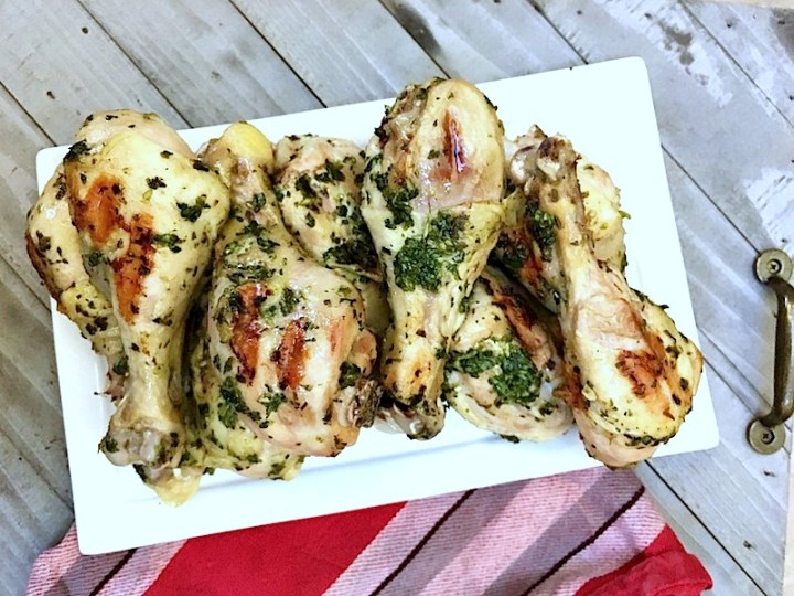 Chimichurri Chicken Drumsticks | Swirls and Spice #whole30 #paleo